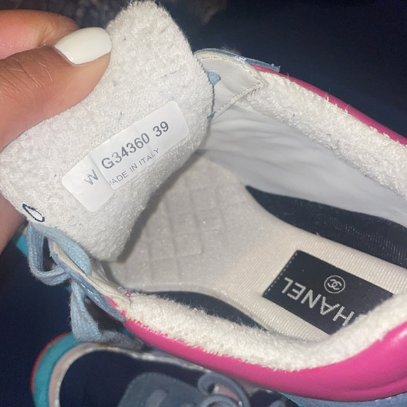 Chanel multicolored sneakers - Picture 9 of 10